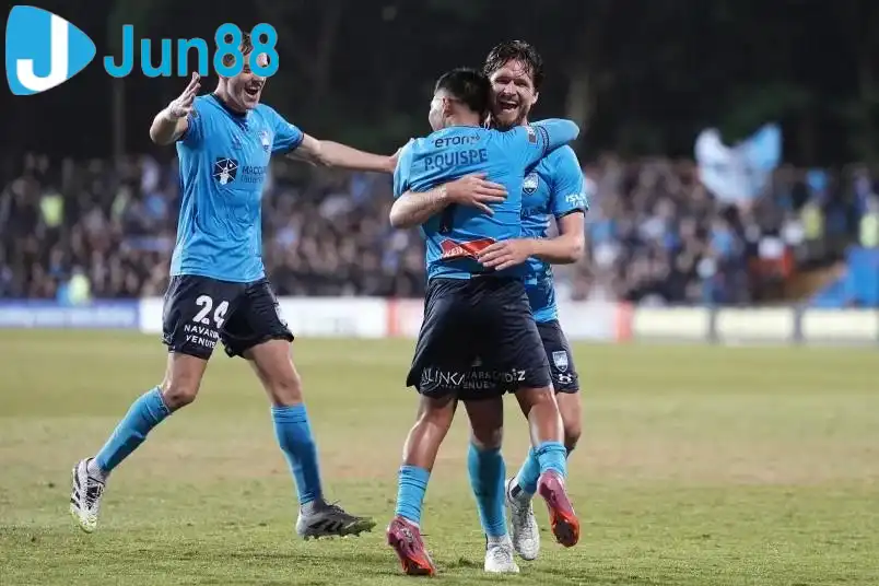 Sydney FC được đánh giá cao hơn ở trận đấu này.